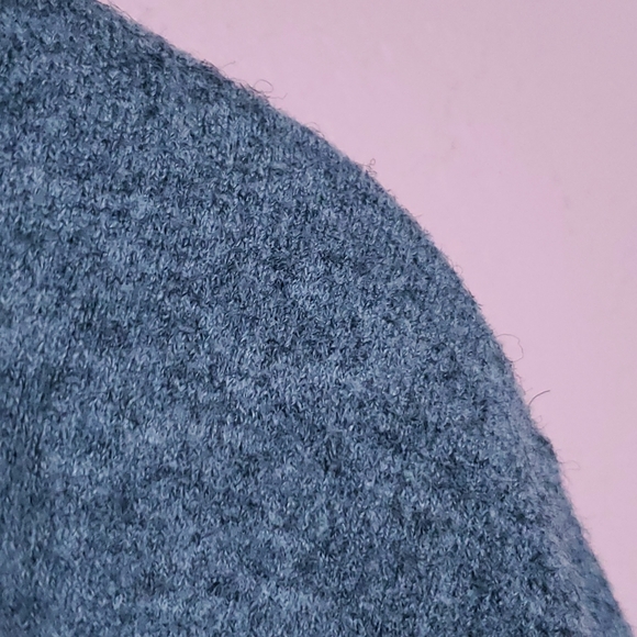 Brandy Melville Striped Pullover Crewneck Sweater - Picture 6 of 13